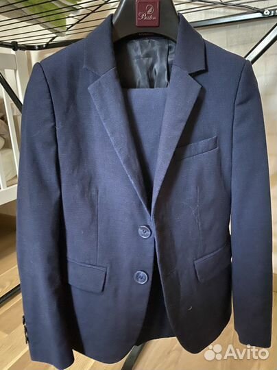 Школьный костюм