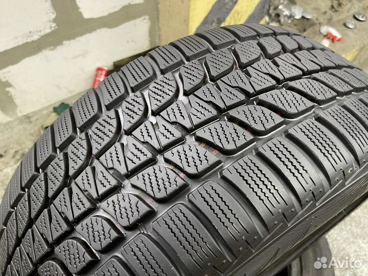 Bridgestone Blizzak LM-25 255/50 R19 107V