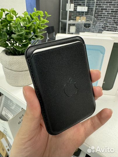 Картхолдер Apple Magsafe Leather Wallet
