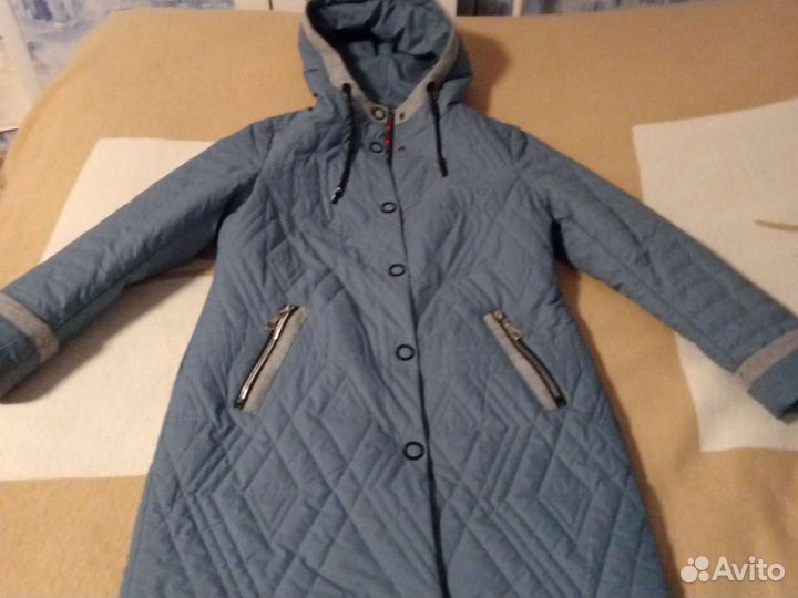 Плащ женский одет один раз