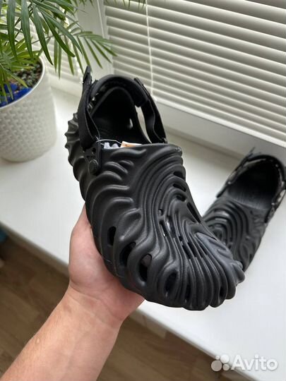 Тапочки Salehe Bembury x Crocs Pollex Clog