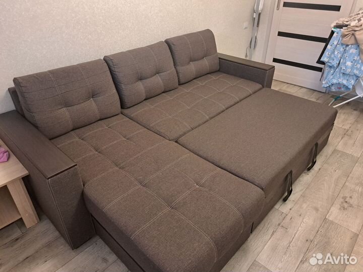 Угловой диван
