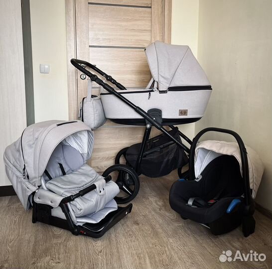 Коляска 3 в 1 Adamex Reggio