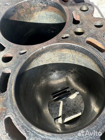 Блок двигателя Nissan Pathfinder