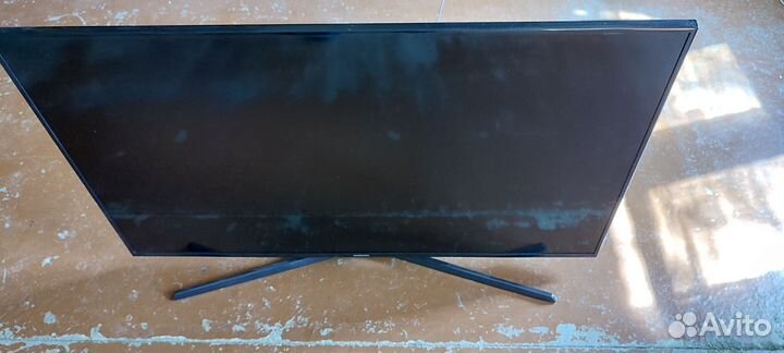 Телевизор samsung 106 см SMART tv