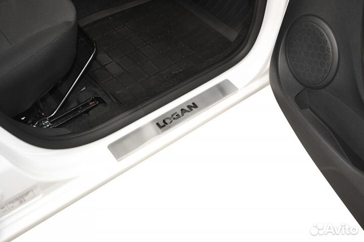 Накладки в проем дверей renault Logan 2014