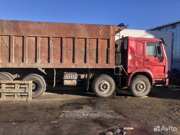 Howo ZZ3407N3267W, 2007