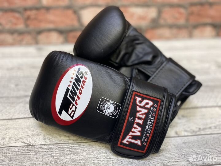 Снарядные перчатки Twins Black на липучках