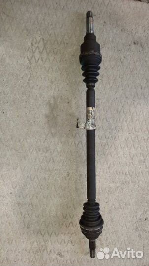 Привод (приводной вал) передний правый Citroen C2