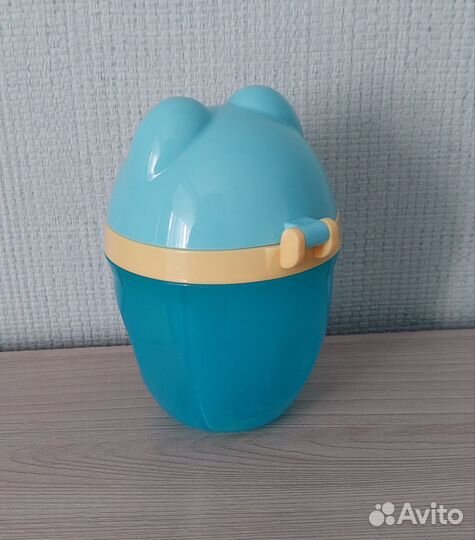 Контейнер-дозатор для молочной смеси