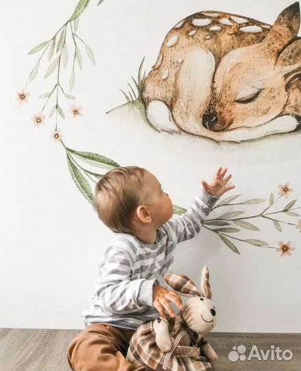 Интерьерные наклейки на стену «Оленёнок»