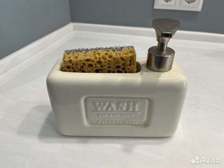 Дозатор Zara Home With Container