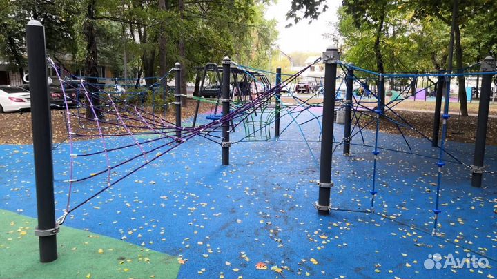 Воркаут комплекс со шведскои стенкои и брусьями