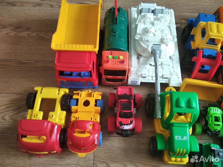 Детские машинки игрушки пакетом