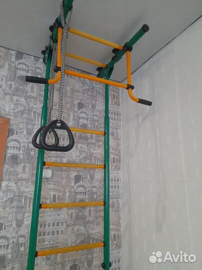 Шведская стенка с турником бу