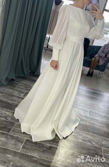 Атласное свадебное платье 42-44