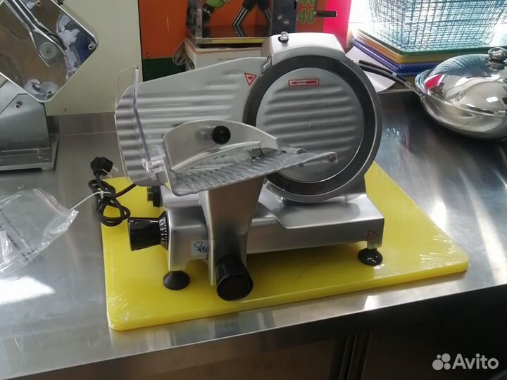 Ломтерезка слайсер гастрономическая машина