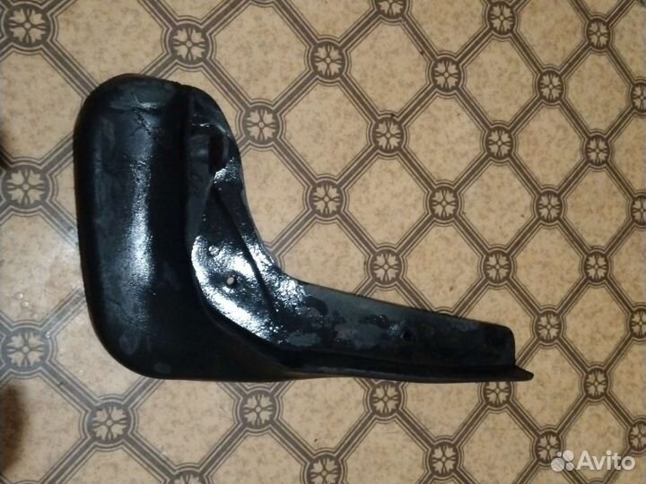 Брызговик передний правый ford focus III 2011-2019