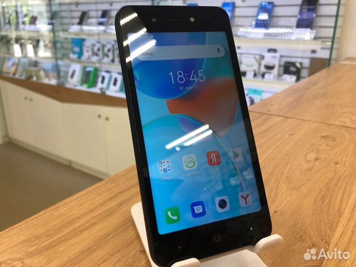 Смартфон itel A25