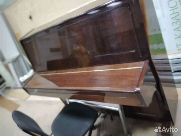 Пианино выпуск 80-ых годов