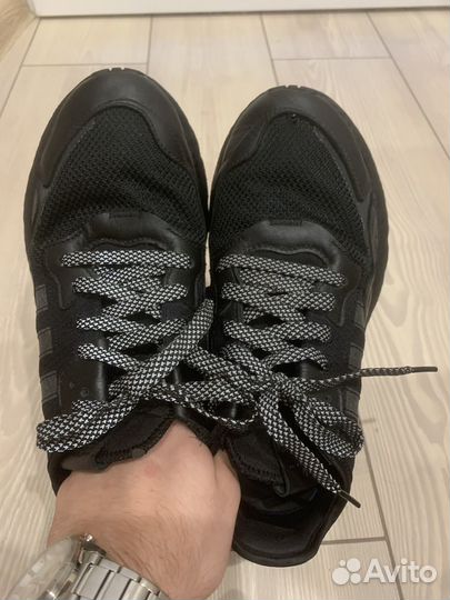 Кроссовки adidas nite jogger