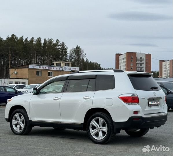 Toyota Highlander 3.5 AT, 2011, 126 000 км