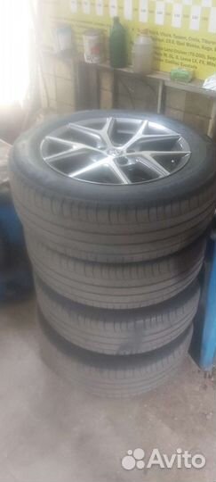 Колеса оригинальные toyota r18 RAV4