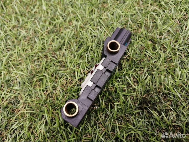 Датчик airbag Audi A4 B7