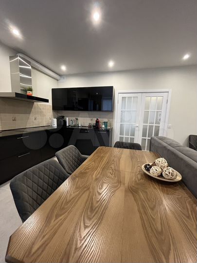 2-к. квартира, 71,5 м², 11/19 эт.