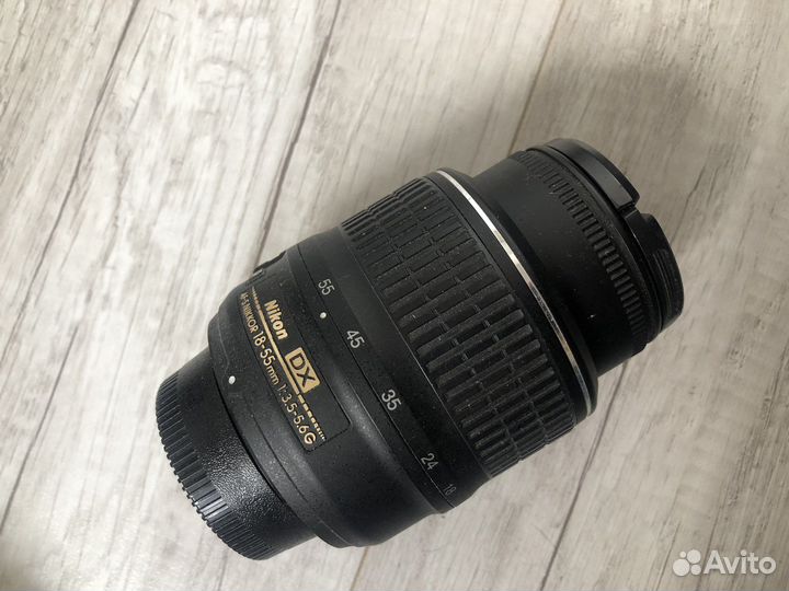 Зеркальный фотоаппарат Nikon VR KIT D7000