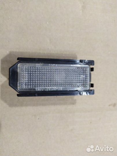 Фонарь освещения номерного знака Ford Focus 3