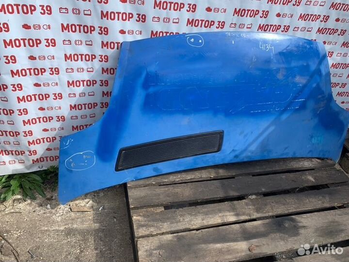 Капот Renault Trafic 2009