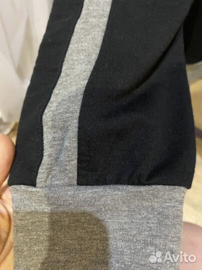 Джемпер новый