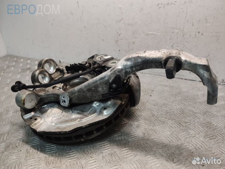 Цапфа / поворотный кулак передняя левая на mercede