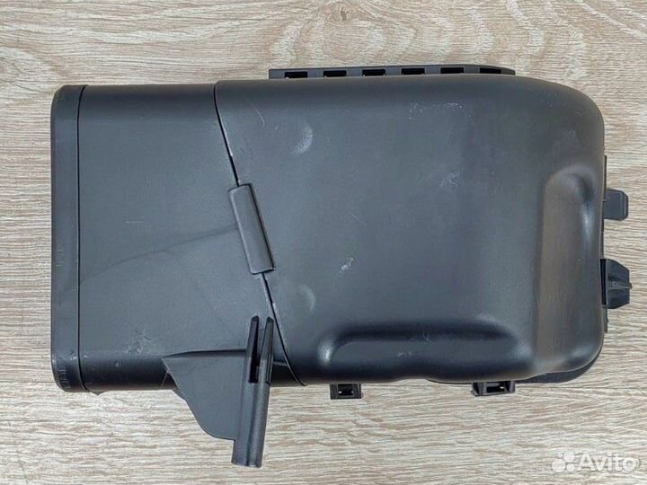 Воздухозаборник левый Bmw 5 F10 N63B44 2011