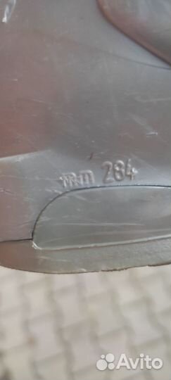 Горнолыжные ботинки