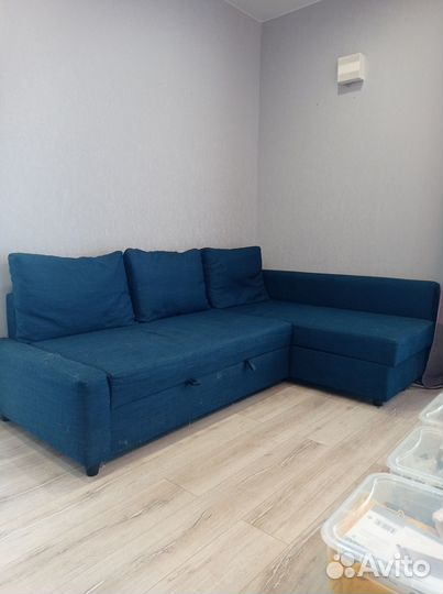 Угловой диван IKEA