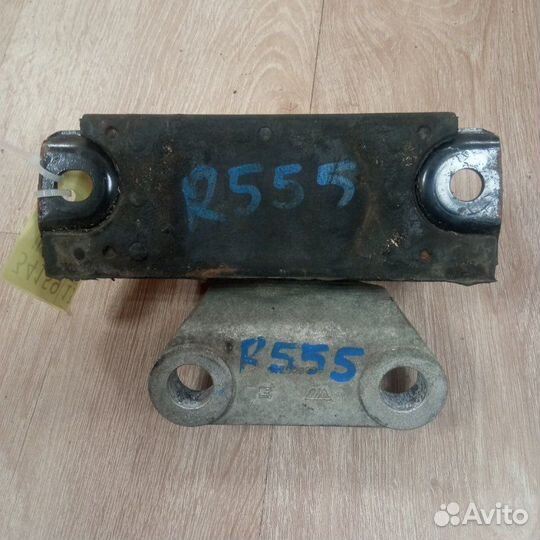 Опора двигателя Opel Corsa D 2006-2014