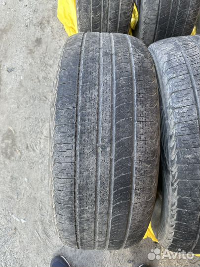 Kumho Road Venture APT KL51 265/65 R17