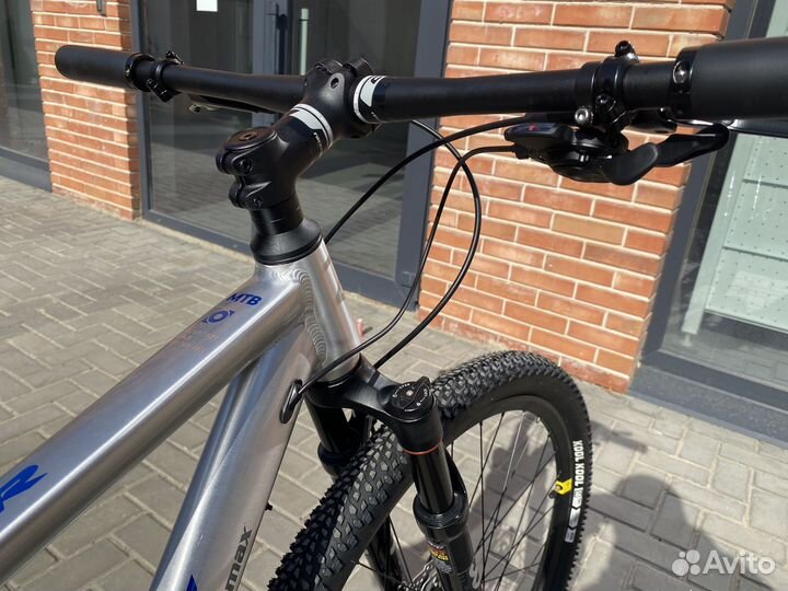 Велосипед новый GT 21 29 колеса shimano