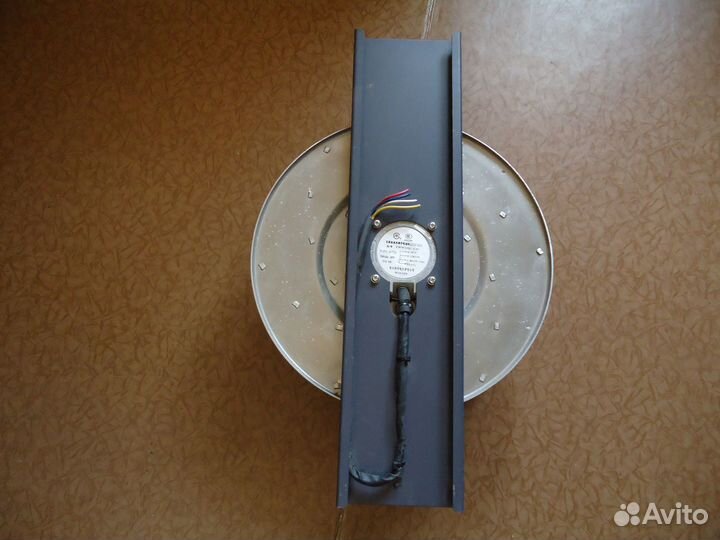 Центробежный вентилятор CY355/096A-2212C-G11-2 48V