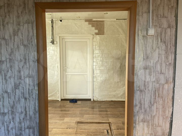 2-к. квартира, 40 м², 1/1 эт.