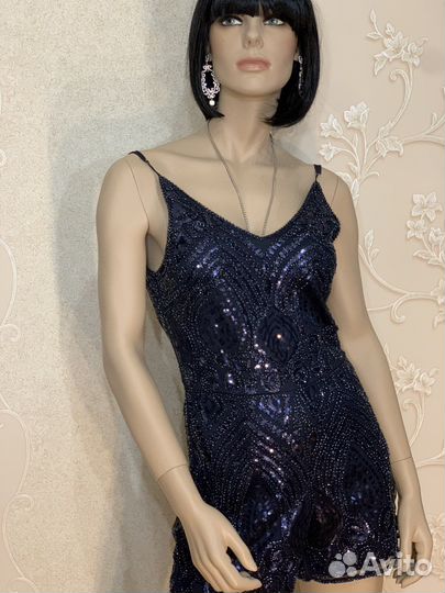 Комбинезон с бисером и пайетками красивый вечерний