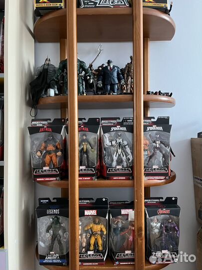 Фигурки Marvel Legends