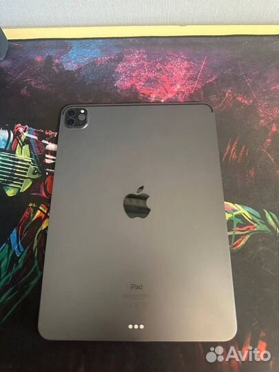 Apple iPad pro 11 2020 128gb WiFi 120Gz