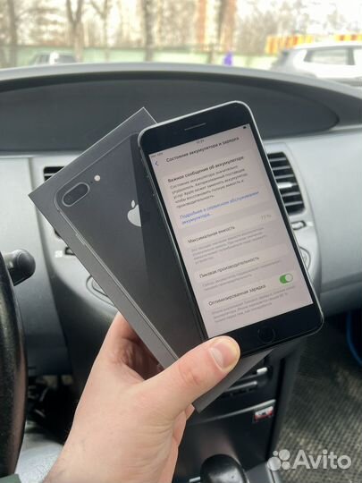 iPhone 8 Plus, 64 ГБ