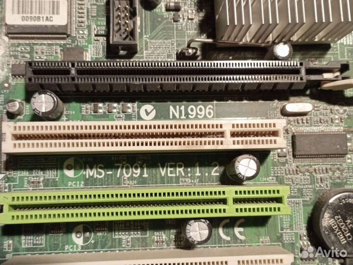 Материнская плата