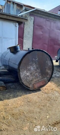 Емкость,бочка