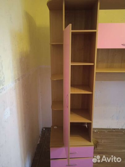 Детская с кроватью и матрасом бу