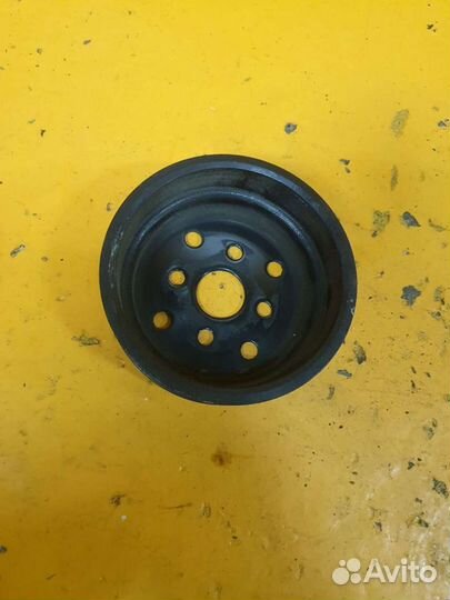Шкив помпы водяной насоса 3.5 2GR FE 2grfe toyota